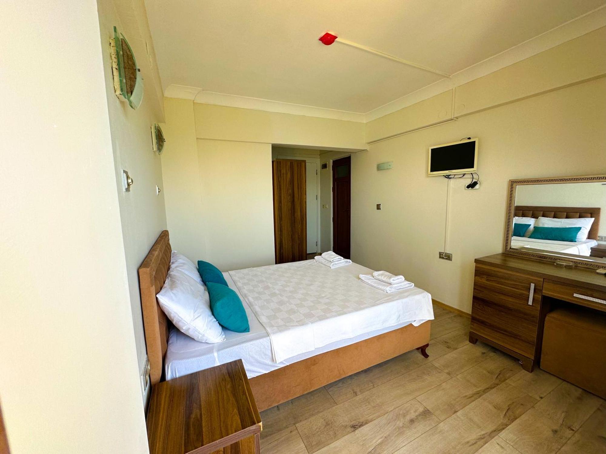 Reis Beach Hotel Μαρμαρίς Εξωτερικό φωτογραφία
