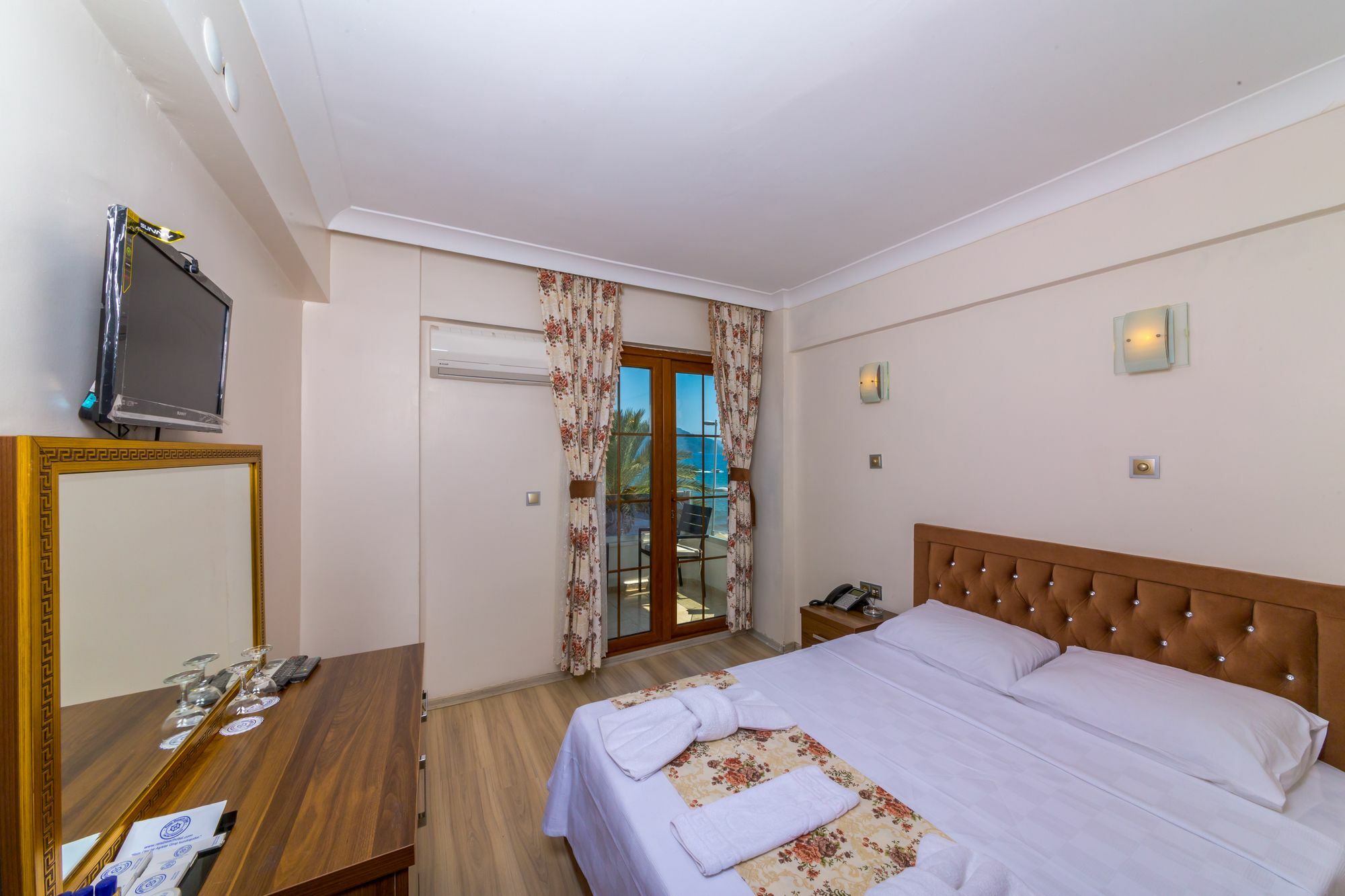 Reis Beach Hotel Μαρμαρίς Εξωτερικό φωτογραφία